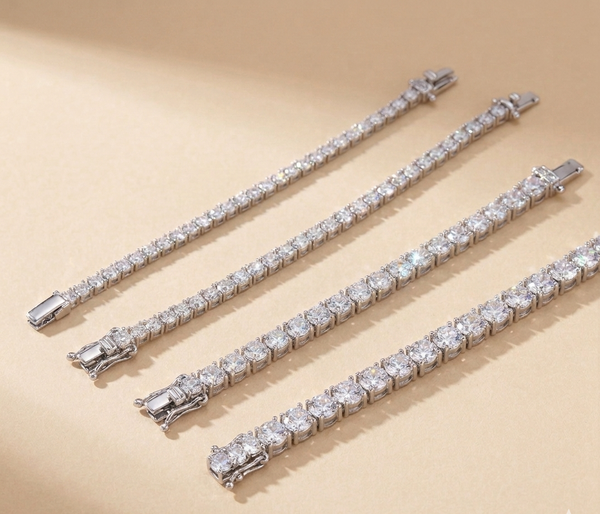 VVS Moissanite Tennis Bracelet